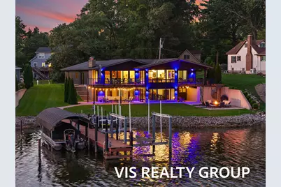 390 Lake Street, Fruitport, MI 49415 - Photo 1