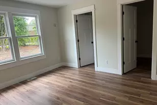 77 N Michigan St, Muskegon, MI 49442 - Photo 7
