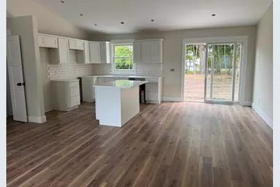 77 N Michigan Street, Muskegon, MI 49442 - Photo 3