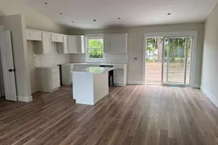 77 N Michigan St, Muskegon, MI 49442 - Photo 3