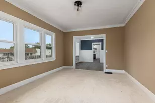 4032 Richmond St NW, Grand Rapids, MI 49534 - Photo 9