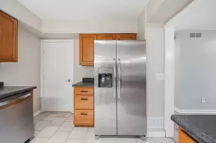 2520 Lanier Ct, Lansing, MI 48911 - Photo 15