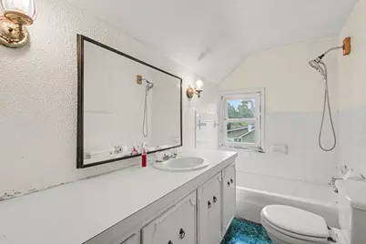 220 S Douglas Street, Bronson, MI 49028 - Photo 15