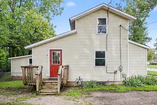 508 E Franklin St, Otsego, MI 49078 - Photo 3