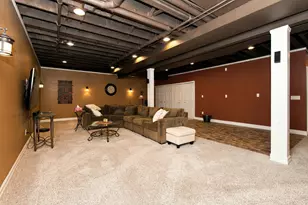 10176 Clarkshire Ct, South Lyon, MI 48178 - Photo 41