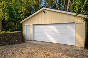 1926 Oakland Dr, Kalamazoo, MI 49008 - Photo 3