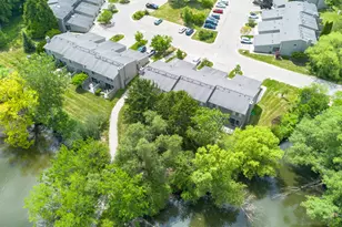 690 Peninsula Ct, Ann Arbor, MI 48105 - Photo 47