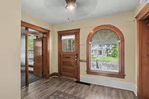 720 Catherine St, Ann Arbor, MI 48104 - Photo 3