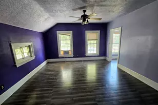417 Moccasin St, Buchanan, MI 49107 - Photo 11