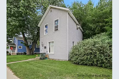 2063 Lakeshore Drive, Muskegon, MI 49441 - Photo 3