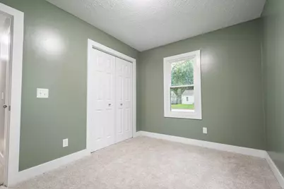 91 S Cedar Avenue S, Battle Creek, MI 49037 - Photo 13