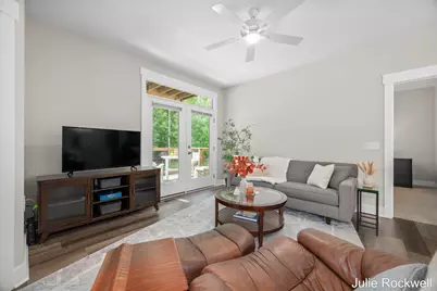 2358 Watertown Way, Grand Rapids, MI 49505 - Photo 19