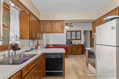 6879 Ivanrest Avenue SW, Byron Center, MI 49315 - Photo 7