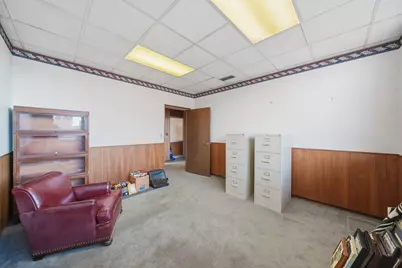 210 W Franklin Street, Jackson, MI 49201 - Photo 9