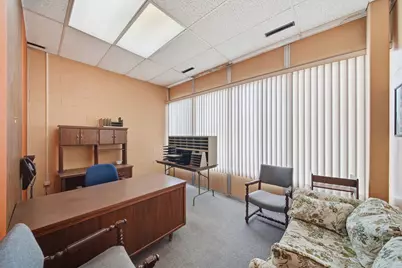 210 W Franklin Street, Jackson, MI 49201 - Photo 35
