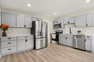 3039 Casper St, Kalamazoo, MI 49048 - Photo 7