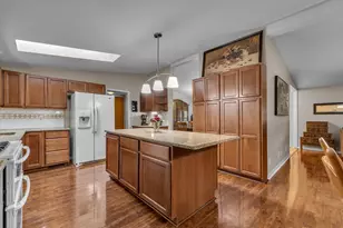 25119 Woodruff Rd, Flat Rock, MI 48134 - Photo 15