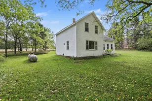 852 S Stiles Rd, Ludington, MI 49431 - Photo 3