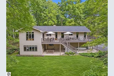 4954 Timberlawn Court, Cadillac, MI 49601 - Photo 3