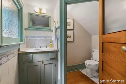 60 College Avenue NE, Grand Rapids, MI 49503 - Photo 19