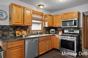 4359 Hickory View Ct, Wayland, MI 49348 - Photo 7