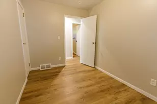 895 Starwick Dr, Ann Arbor, MI 48105 - Photo 17