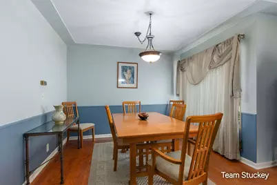 1127 Maplegrove Drive NW, Grand Rapids, MI 49504 - Photo 7