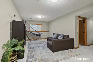 8954 Lady Lauren Dr NE, Rockford, MI 49341 - Photo 33