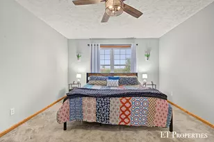 8954 Lady Lauren Dr NE, Rockford, MI 49341 - Photo 23