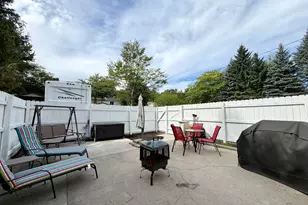 1027 N Rath Ave, Ludington, MI 49431 - Photo 29