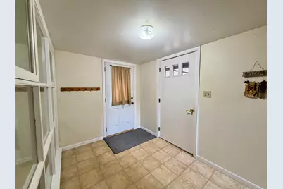 1027 N Rath Avenue, Ludington, MI 49431 - Photo 27