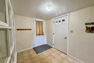 1027 N Rath Ave, Ludington, MI 49431 - Photo 27