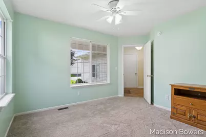 7079 W Cannon Place Drive NE, Rockford, MI 49341 - Photo 17