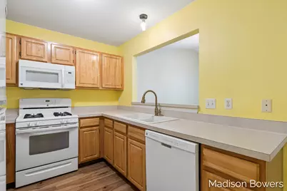 7079 W Cannon Place Drive NE, Rockford, MI 49341 - Photo 7