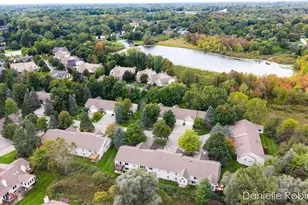 54 Aspen Ln NE, Grand Rapids, MI 49546 - Photo 45