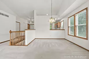 54 Aspen Ln NE, Grand Rapids, MI 49546 - Photo 19