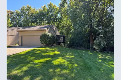 4799 Rockvalley Drive NE, Grand Rapids, MI 49525 - Photo 1