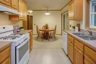 1937 Barney Rd, Kalamazoo, MI 49004 - Photo 7