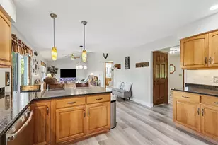 10154 Paw Paw Lake Dr, Mattawan, MI 49071 - Photo 7