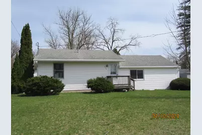 316 6th Street NE, Cedar Springs, MI 49319 - Photo 1