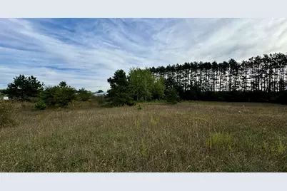 1662 N Mitchell Street, Cadillac, MI 49601 - Photo 11