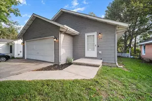 216 Maplelawn St SE, Kentwood, MI 49548 - Photo 33