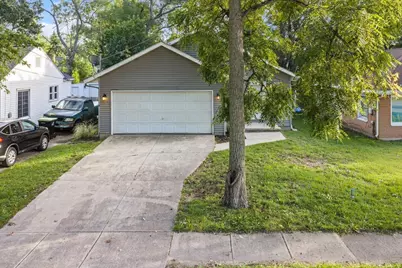 216 Maplelawn Street SE, Kentwood, MI 49548 - Photo 3