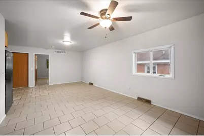 216 Maplelawn Street SE, Kentwood, MI 49548 - Photo 7