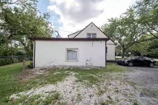 1860 N Maple Rd, Ann Arbor, MI 48103 - Photo 9