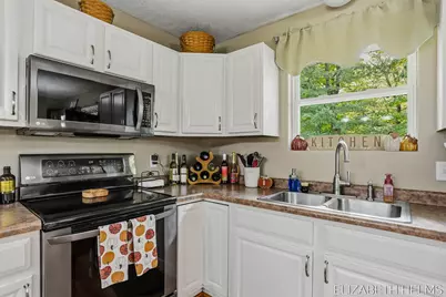 104 Glenn Street, Allegan, MI 49010 - Photo 21