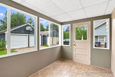 15 E 35th Street, Holland, MI 49423 - Photo 3