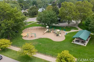 15 E 35th St, Holland, MI 49423 - Photo 31