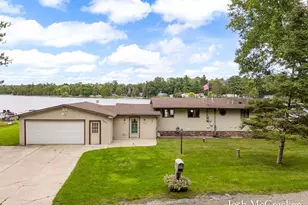 1351 Shady Ln, Greenville, MI 48838 - Photo 1