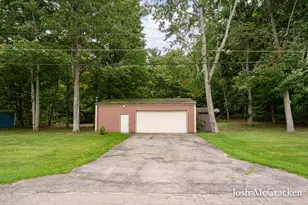 1351 Shady Ln, Greenville, MI 48838 - Photo 31